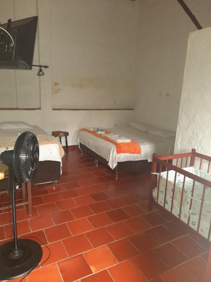 Hotel Central Graciela Valle de San José Buitenkant foto