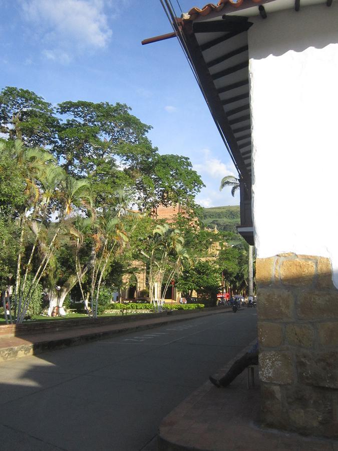 Hotel Central Graciela Valle de San José Buitenkant foto